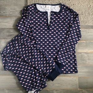 Vineyard Vines Christmas a Whale pajama set
